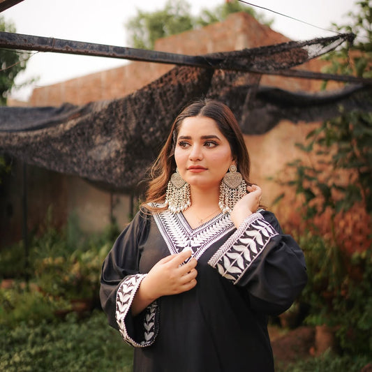 WARDA EMB LONG LENGH 2PC